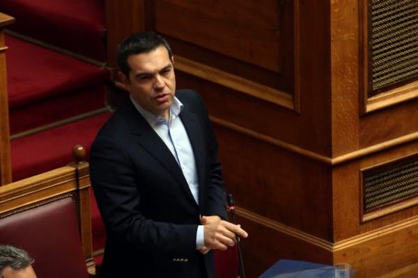 Πανηγυρισμοί Τσίπρα για την επιστροφή των αναδρομικών