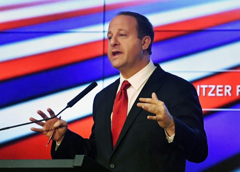 Ο Τζάρεντ Πόλις έγινε ο πρώτος ομοφυλόφιλος κυβερνήτης των ΗΠΑ