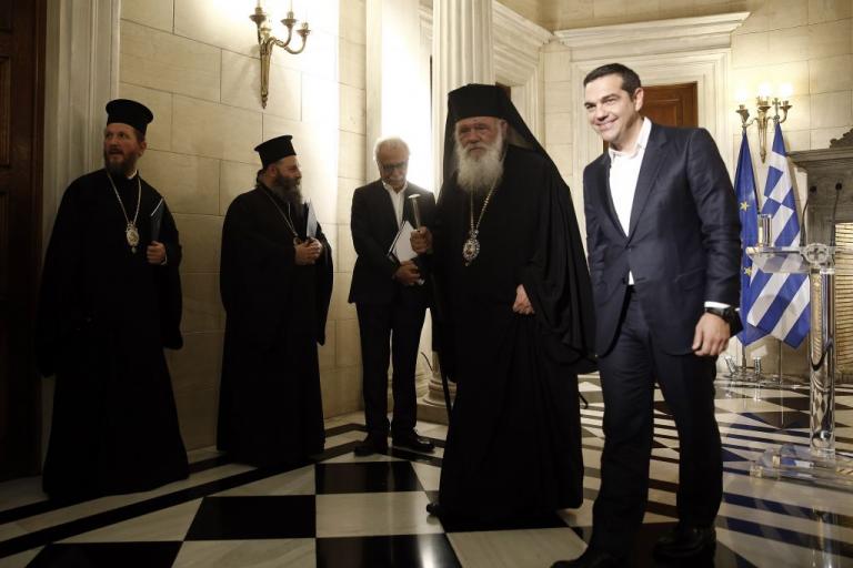 Ιστορική… ήττα για Τσίπρα και Ιερώνυμο: Το «θείο» δώρο στην κυβέρνηση έκαψε τη συμφωνία