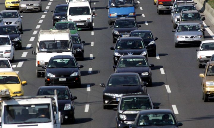 Ανατροπές στα τέλη κυκλοφορίας και στις ασφάλειες αυτοκινήτου