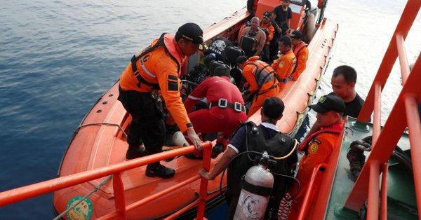 Ινδονησία: Οι πρώτες εικόνες από το μοιραίο Boeing