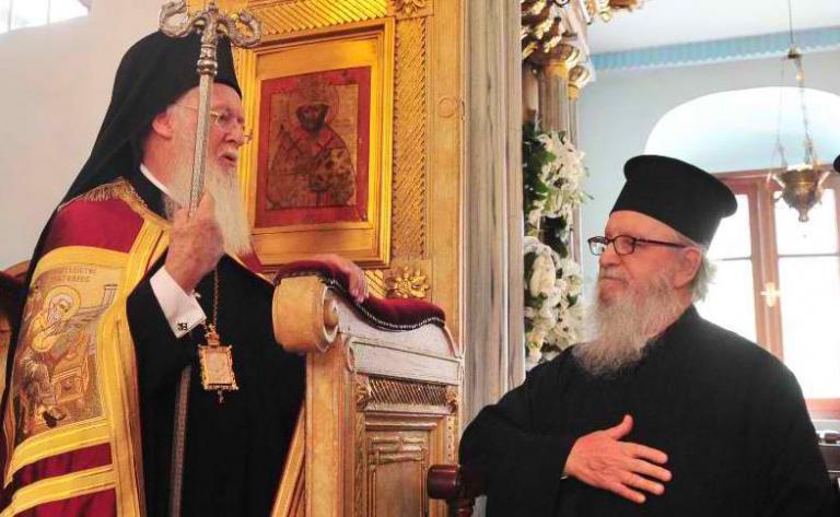 Προς την έξοδο ο αρχιεπίσκοπος Αμερικής Δημήτριος – Ολο το παρασκήνιο