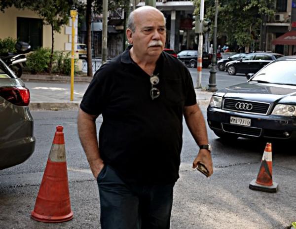 Βούτσης: Απύθμενο θράσος από τη Χρυσή Αυγή η αποθέωση του δικτάτορα Παπαδόπουλου