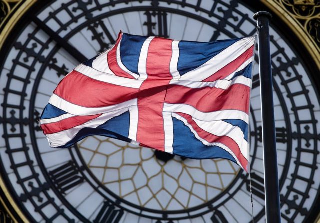 Το Brexit «τραυματίζει» την βρετανική οικονομία