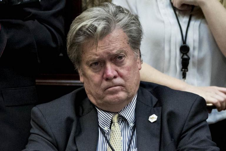 Συνεργασία με τον Όρμπαν σχεδιάζει ο Μπάνον ενόψει ευρωεκλογών