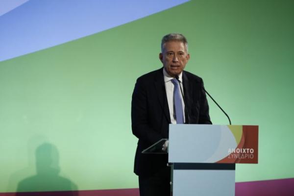 Πυρά Χρυσόγονου κατά Τσίπρα για ασυλία Καμμένου, δημοψηφίσματα και πελατειακό κράτος