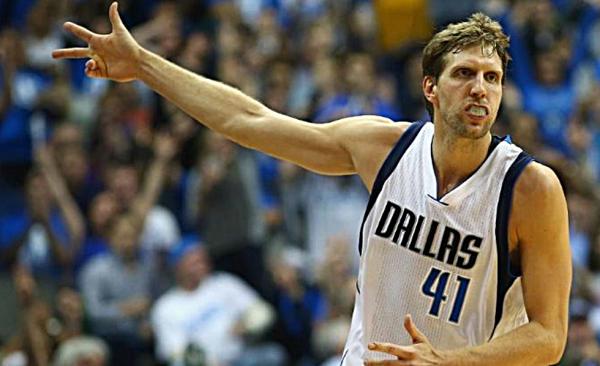 Νοβίτσκι… on fire: Επιχειρεί 25 τρίποντα και ευστοχεί στα 24!