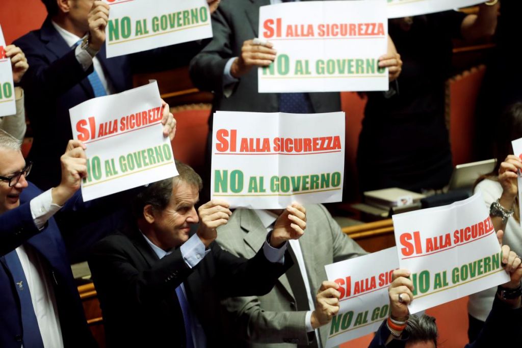 Ιταλία : Η Γερουσία ενέκρινε διάταγμα κατά της μετανάστευσης