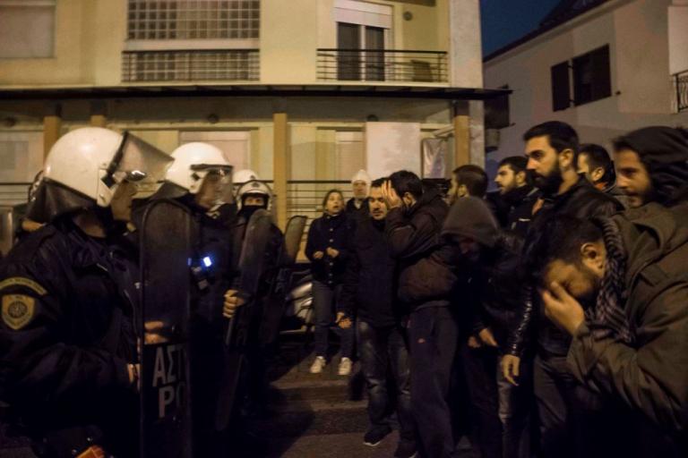 Ένταση και χημικά σε εκδήλωση που συμμετείχε ο Γαβρόγλου