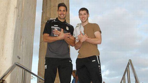 Σχημάτισαν αλβανικό αετό στην Ακρόπολη και ζήτησαν συγγνώμη