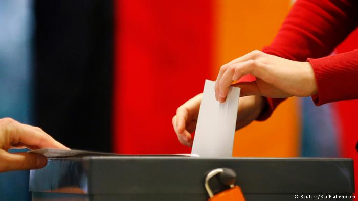 Πρόωρες εκλογές ζητά το 51% των Γερμανών