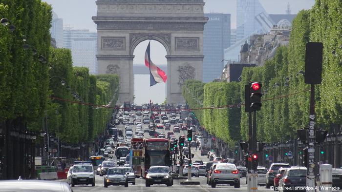 Οργή των Γάλλων για τις ανατιμήσεις στο ντίζελ