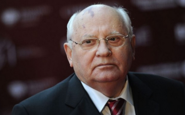 Μιχαήλ Γκορμπατσόφ: Δεν μπορούσαμε να συνεχίσουμε να ζούμε έτσι