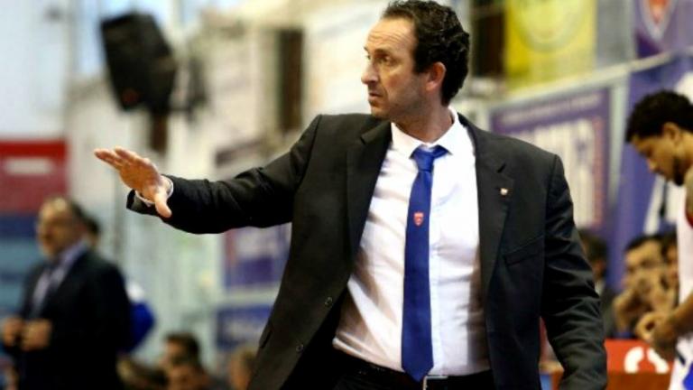 Θα τρίζουν τα κόκαλα του Μάκη!