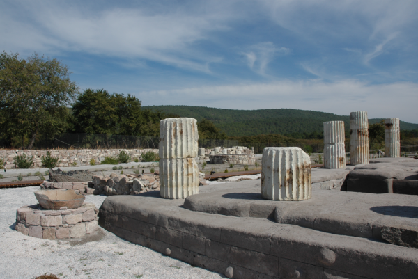 Λέσβος : Το ιερό του Μέσσου, η έδρα του Κοινού των Λεσβίων