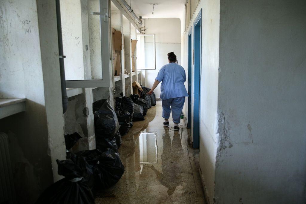 Υπό κατάρρευση το δημόσιο σύστημα Υγείας : Σε ράντζα οι ασθενείς