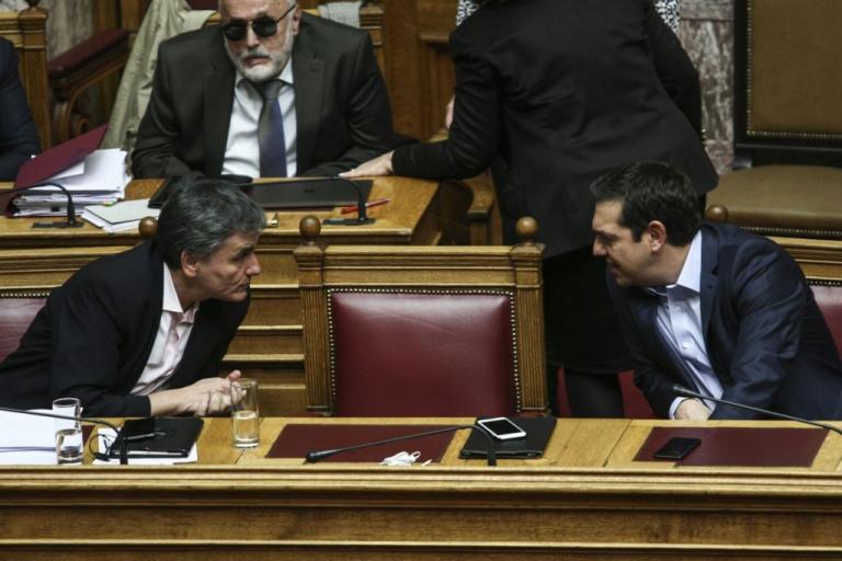 FT: Εκλογές και ιταλικός ιός «φρενάρουν» την έξοδο της Ελλάδας στις αγορές