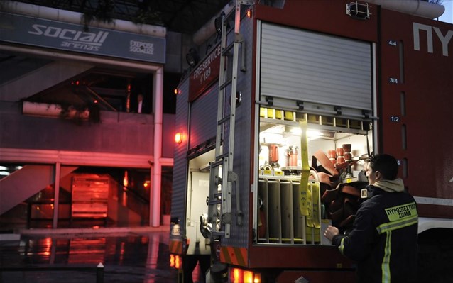 Αθήνα : Δυο νεκροί εντοπίστηκαν σε διαμέρισμα κατά την κατάσβεση πυρκαγιάς