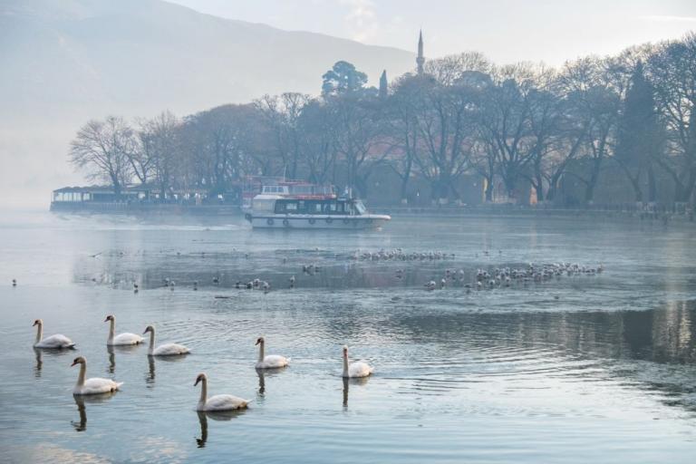 Ιωάννινα: Στις όχθες της Παμβώτιδας