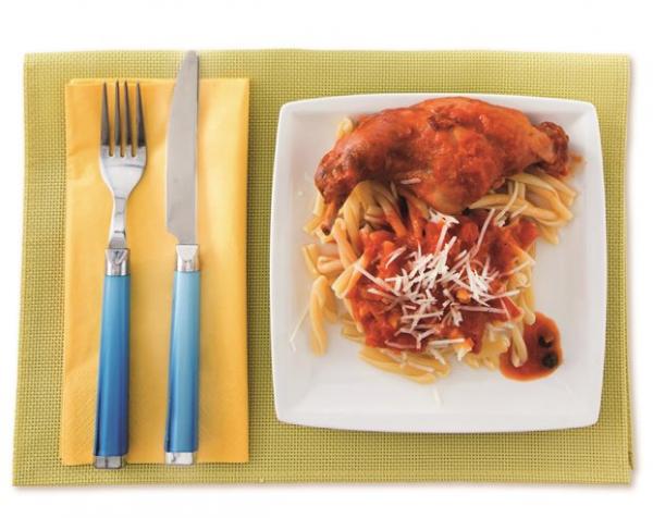 Κουνέλι κρασάτο με ζυμαρικά