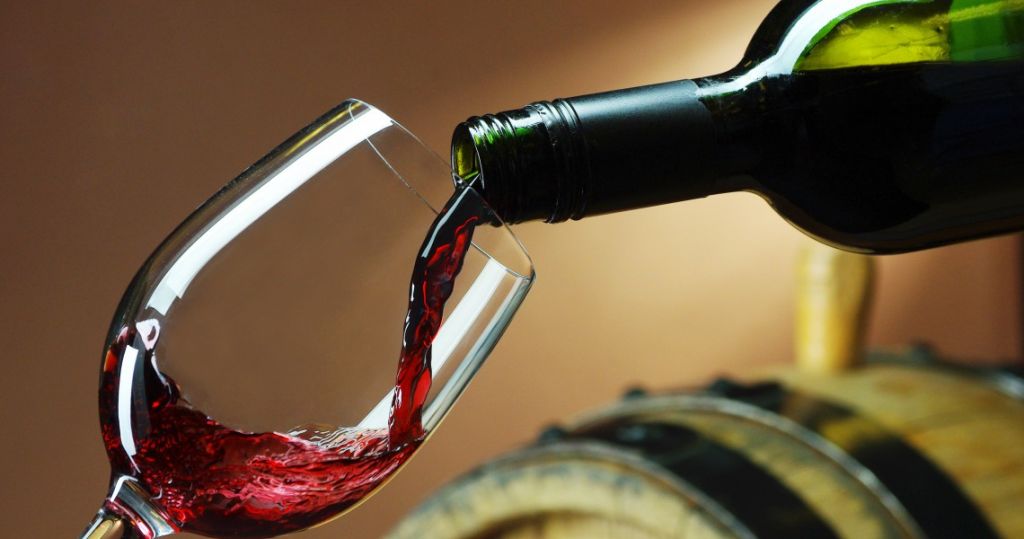 Αντίδραση μικρών οινοποιών για τον ειδικό φόρο στο κρασί