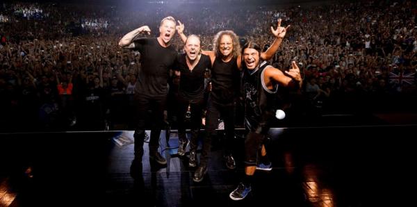 Καλιφόρνια: Οι Metallica δίνουν 100.000 δολ. στους πληγέντες από τις πυρκαγιές