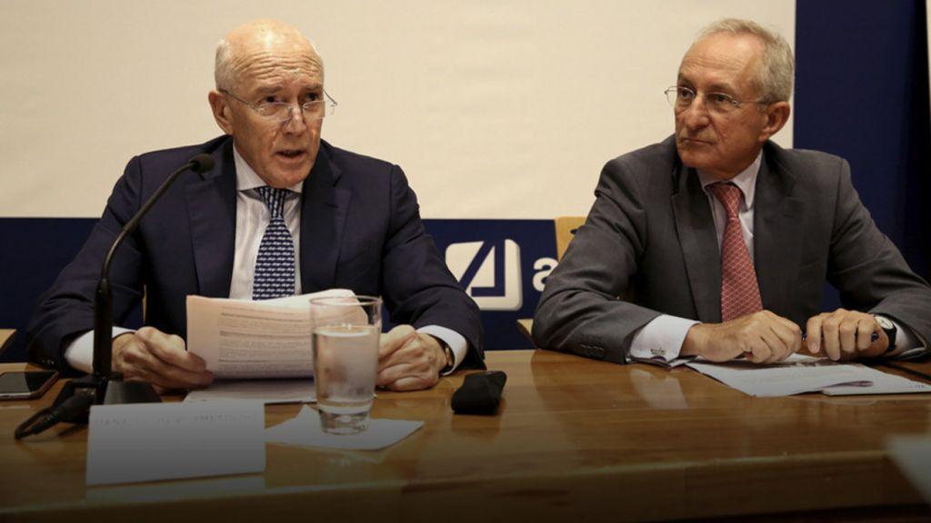 Αυτές είναι οι αιτίες που έπεσε ξύλο στην Attica Bank