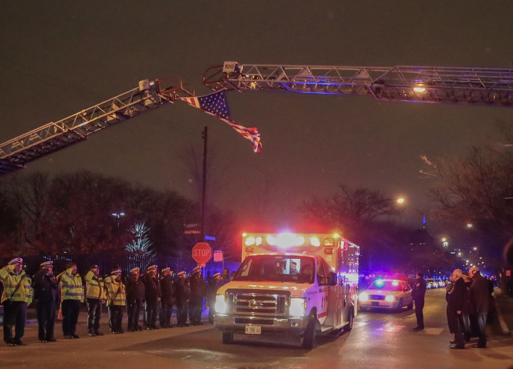 Έκρηξη βίας στις ΗΠΑ: Μακελειό στο Σικάγο, ένας νεκρός στο Ντένβερ
