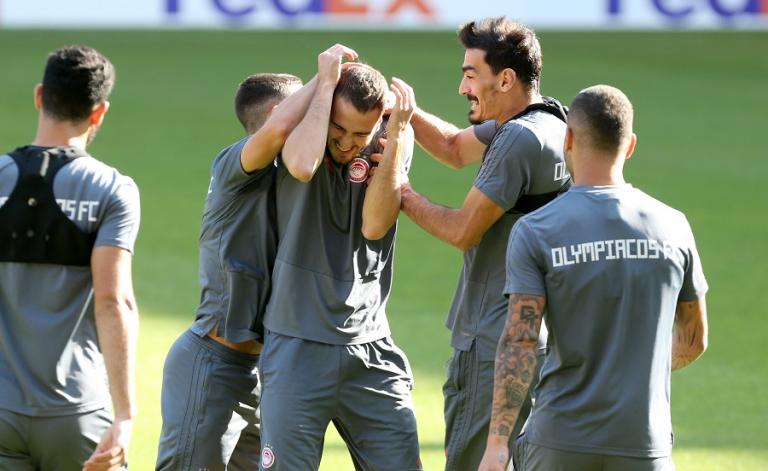 Ολυμπιακός: Πλάνα και εικόνες από την προπόνηση στο Καραϊσκάκη