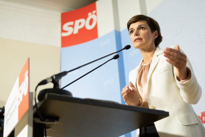 Αυστρία: Πυρά κατά ΕΕ για το προσφυγικό από τη νέα αρχηγό των Σοσιαλδημοκρατών