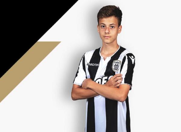 Η Μπαρτσελόνα επιμένει για τον Κωνσταντέλια του ΠΑΟΚ