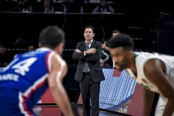 Πασκουάλ: «Στα πρώτα 20 λεπτά τα κάναμε όλα λάθος»