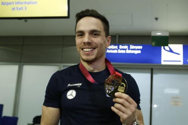 Πετρούνιας: Είδα στο στάδιο πάνω από χίλιους Έλληνες, το έκανα γι’ αυτούς