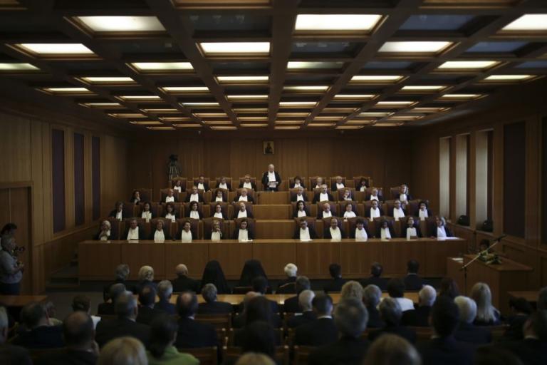 Θεσμικό ατόπημα από Τσίπρα με τη Δικαιοσύνη