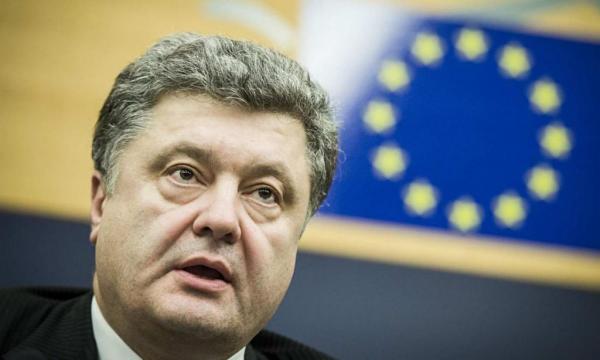 Ουκρανία: Διάταγμα για την επιβολή στρατιωτικού νόμου από τον Ποροσένκο