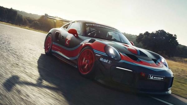 Porsche 911 GT2 RS Clubsport 2017: Το τελευταίο ξέσπασμα