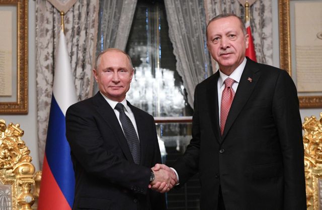 «Καρφιά» Ερντογάν, παρουσία Πούτιν, για τις έρευνες στην Αν. Μεσόγειο