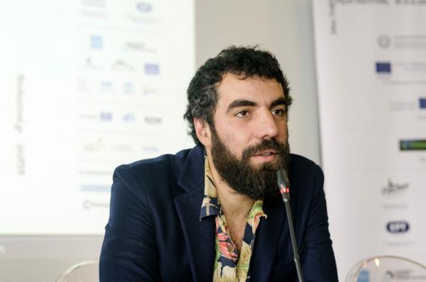 Ρομέν Γαβράς: Θεωρώ τον εαυτό μου γάλλο σκηνοθέτη