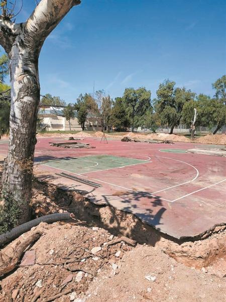 Λεφτά πεταμένα στον Σαρωνικό