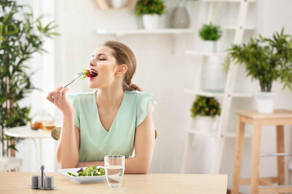 Πέντε λόγοι να προτιμήσετε τα μικρά και συχνά γεύματα