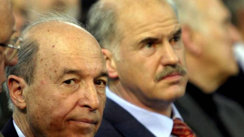 Στήριξη Παπανδρέου σε Σημίτη… 24 ώρες μετά