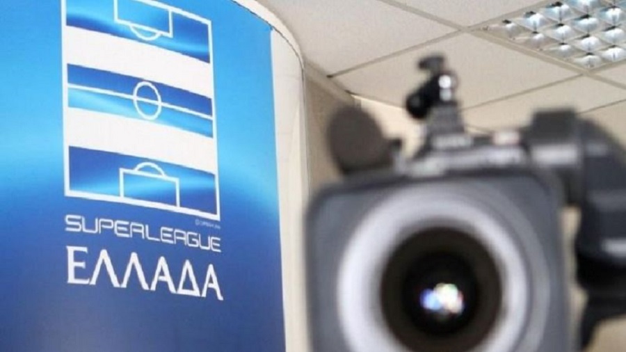 Super League: Αναζητεί τηλεοπτική παραγωγή για επτά ομάδες