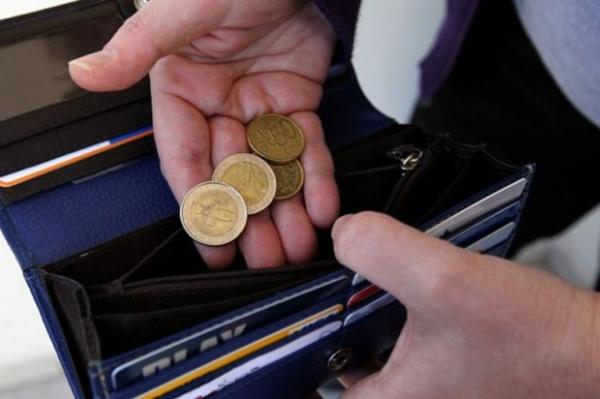 Can’t Pay, Won’t Pay: Half of Greek taxpayers owe a total of 1.4bn euros to the state