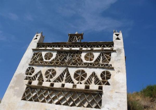 Τήνος: Ταξίδι προς την οικουμενικότητα του Αιγαίου