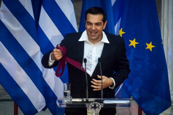 Corriere della Sera: Ο Τσίπρας συμβούλεψε την Ιταλία να τον μιμηθεί στην «κωλοτούμπα»