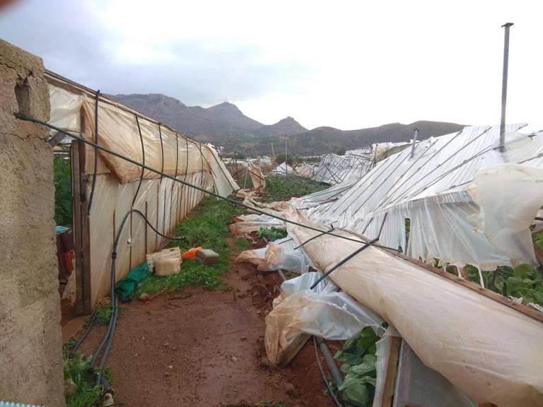 Κρήτη: Τεράστιες καταστροφές σε χωριό που σάρωσε υδροστρόβιλος