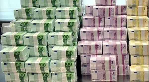 Μαγική εικόνα το πρωτογενές υπερπλεόνασμα