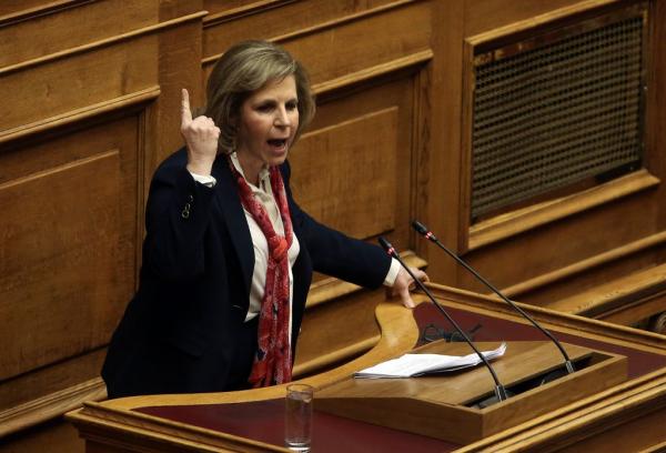 Επίθεση Χριστοφιλοπούλου στην κυβέρνηση για διαρροές περί προανακριτικής στην Υγεία