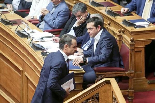 Σε θέσεις μάχης για τη Συνταγματική Αναθεώρηση