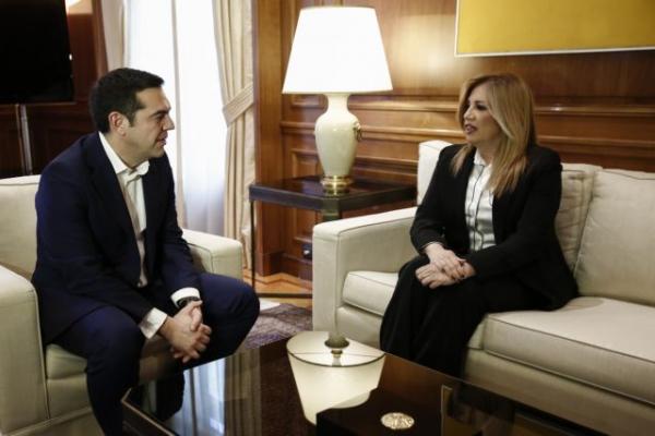 «Πόλεμος» ΣΥΡΙΖΑ κατά ΚΙΝΑΛ – Γιατί ο Τσίπρας έβαλε στο στόχαστρο την Κεντροαριστερά